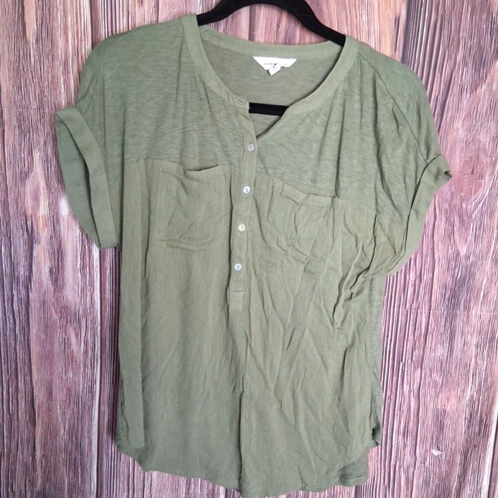 Lucky brand utility top olive green cuffed sleeve size small boho casual basic